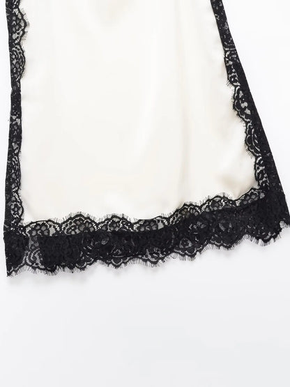 Tops sexis de satén con textura de encaje