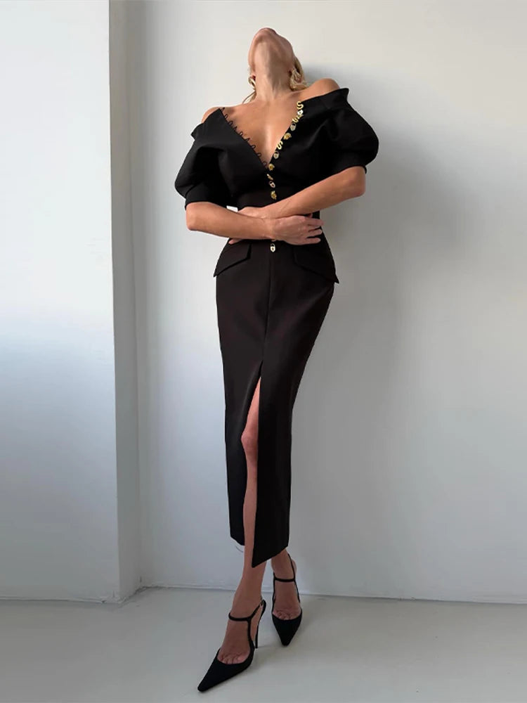 Vestido Midi Ajustado de Cuello Alto