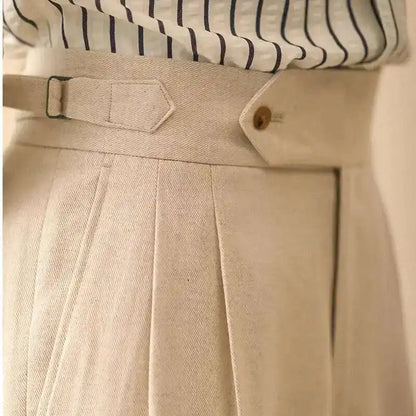 Pantalón de negocios con hebilla de París, drapeado