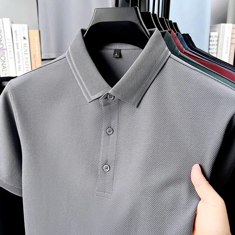 Polo de 76% algodón para hombre: tela texturizada transpirable