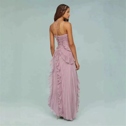 Dress with temperament
