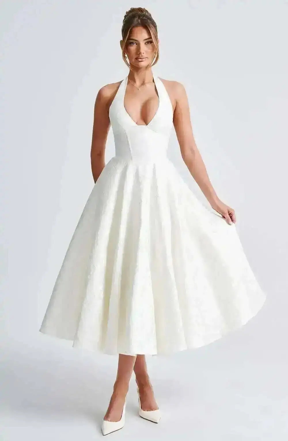 Vestido reina escotado