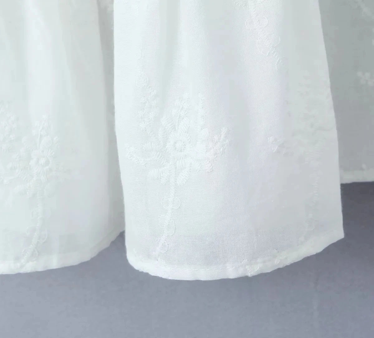Conjunto de falda de encaje, vestido de verano para mujer, vacaciones en la playa, conjunto Sexy de algodón a juego, trajes de primavera blanco, 2 uds., conjunto femenino 2025