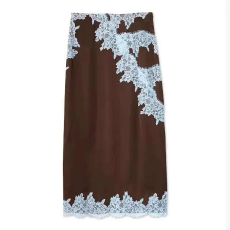 Traje de falda larga de encaje de retales