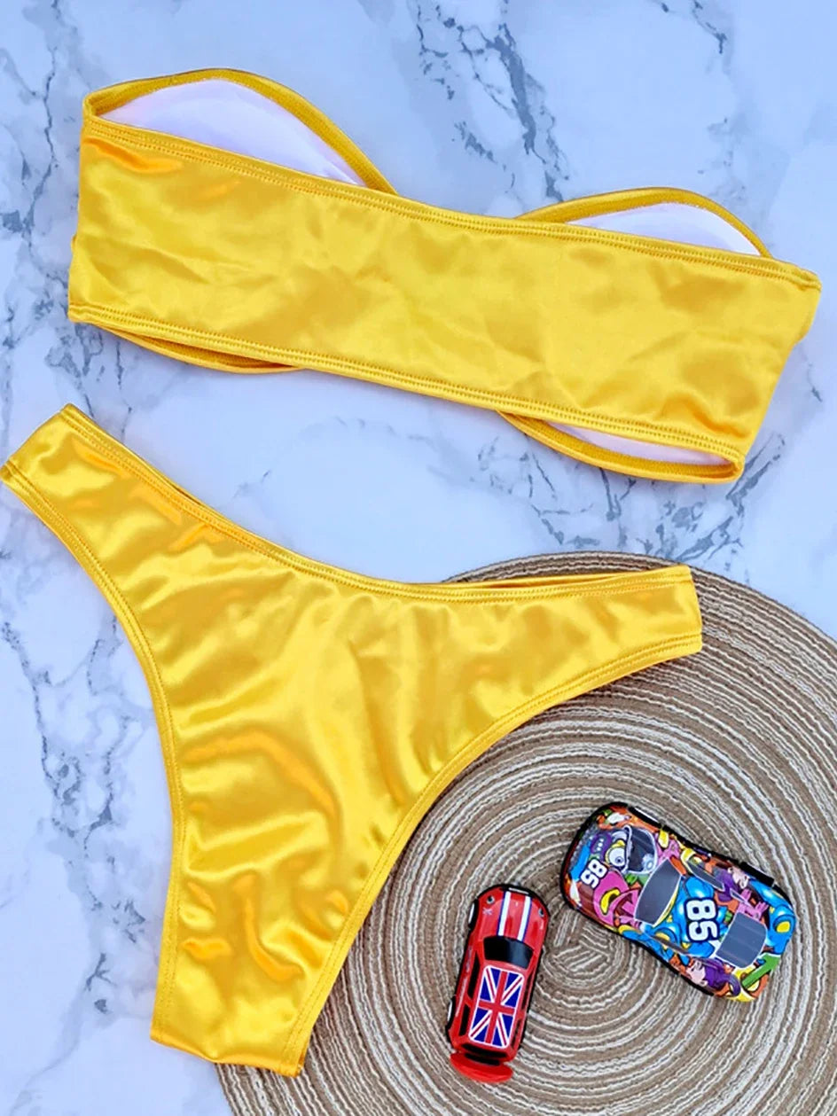 Bikini sin tirantes sexy vacacione