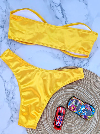 Bikini sin tirantes sexy vacacione