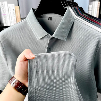 Polo de 76% algodón para hombre: tela texturizada transpirable