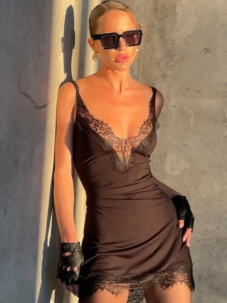 Vestido camisola con elegante y sexy a la moda