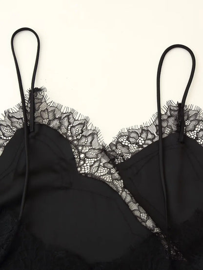 Vestido camisola con paneles de encaje