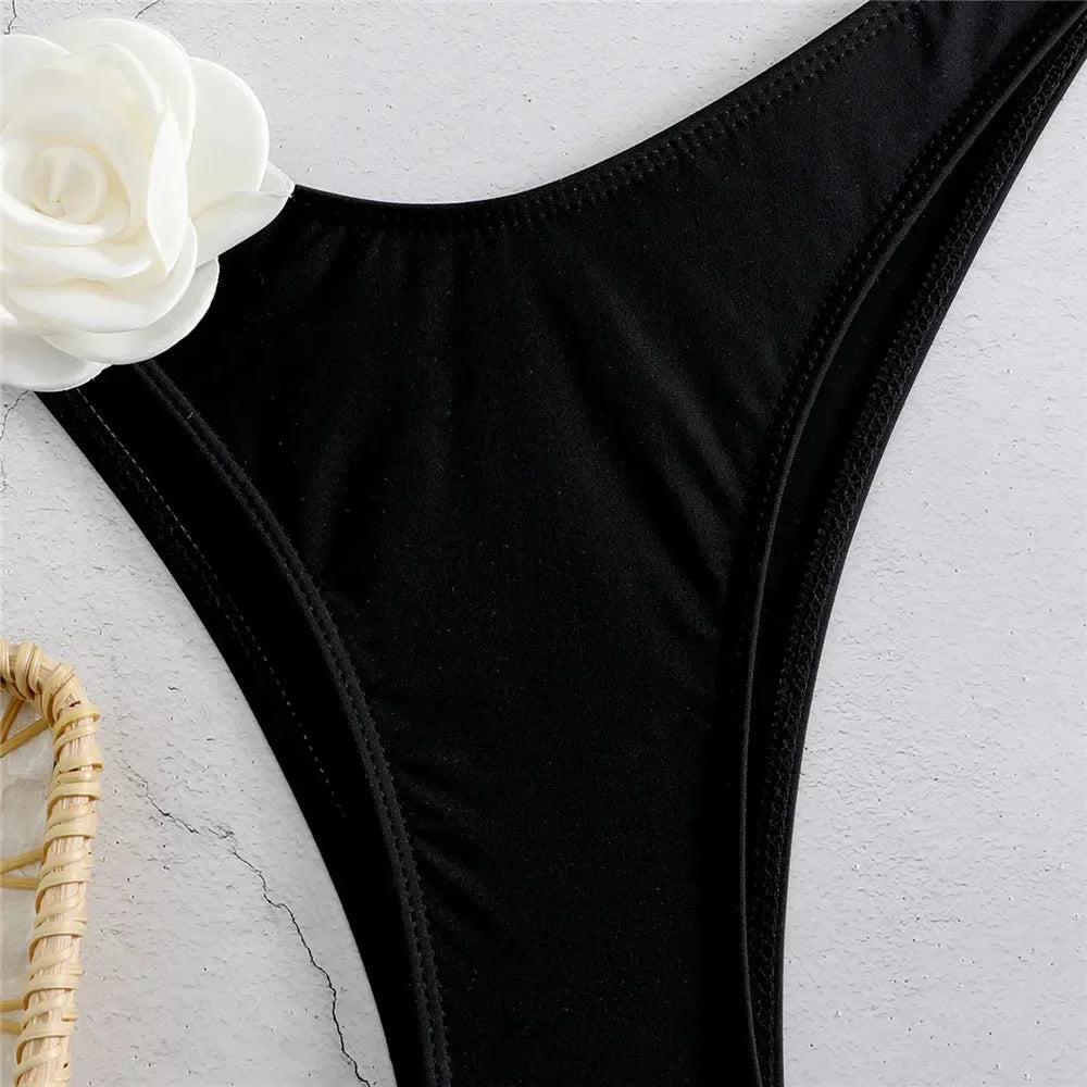 Bikini Bandeau Floral con Cordones 2026 | Corte Brasileño | Kaivowear