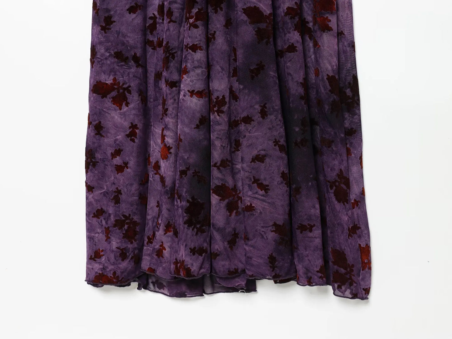 Vestido floral discreto elegante