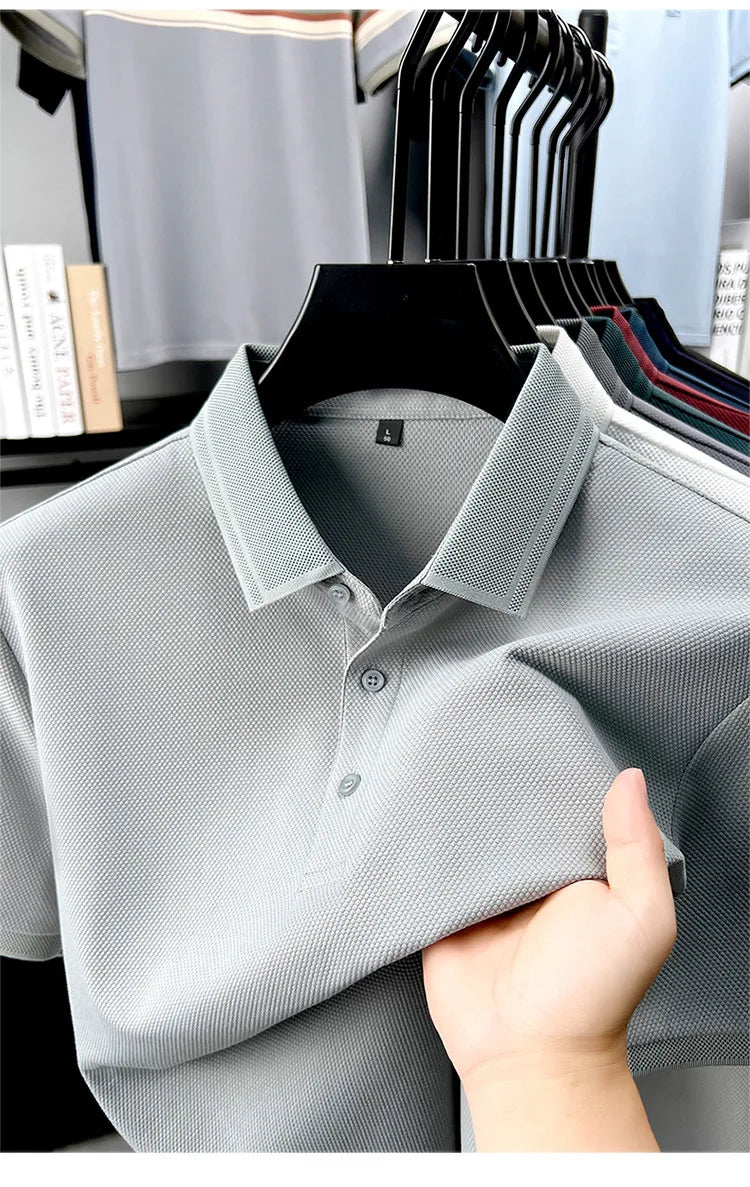 Polo de 76% algodón para hombre: tela texturizada transpirable