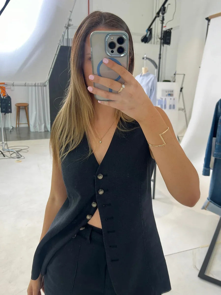 Conjunto de pantalones cortos y chaleco informal elegante de lino