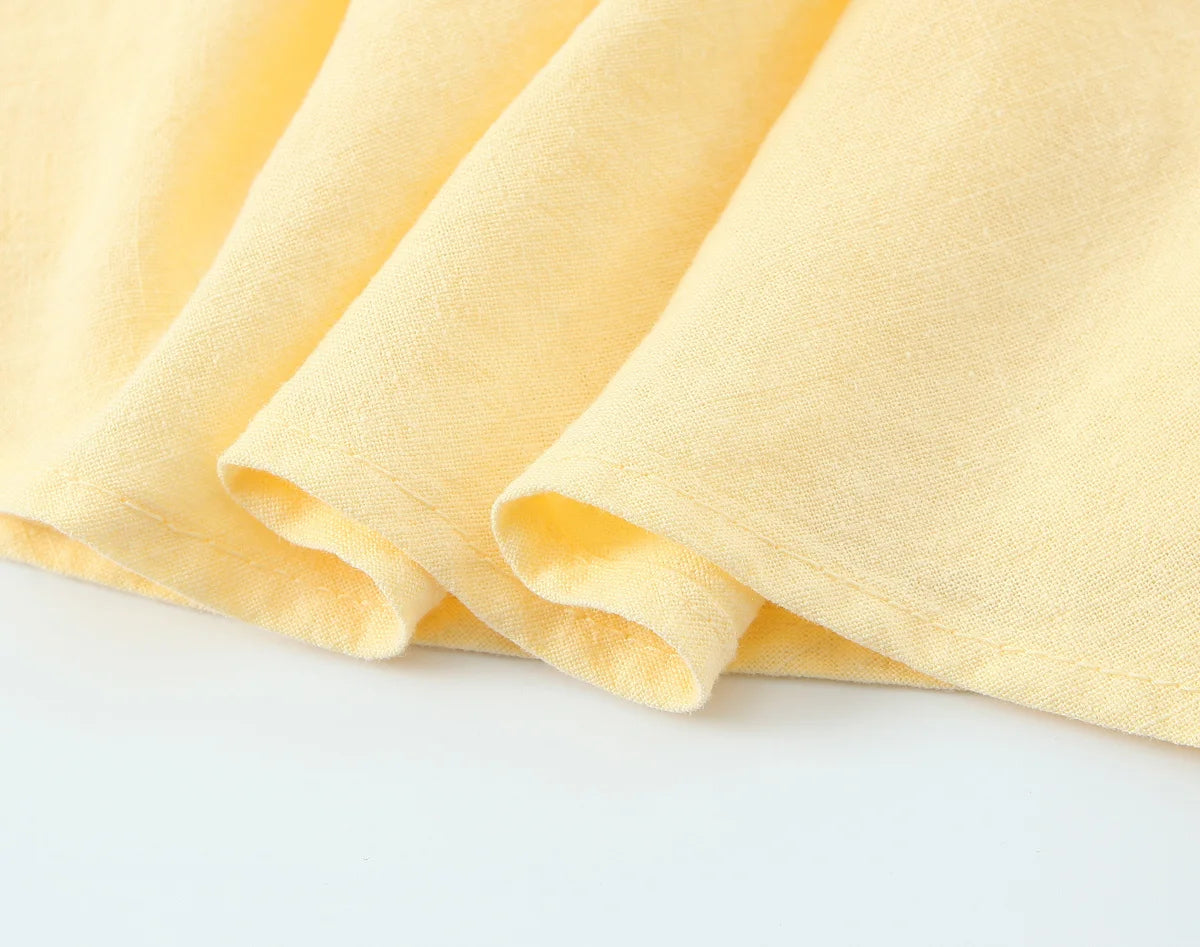 vestido sin espalda asimétrica ajustado con tirantes