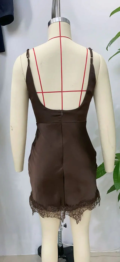 Vestido camisola con elegante y sexy a la moda