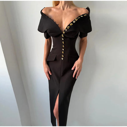 Vestido Midi Ajustado de Cuello Alto