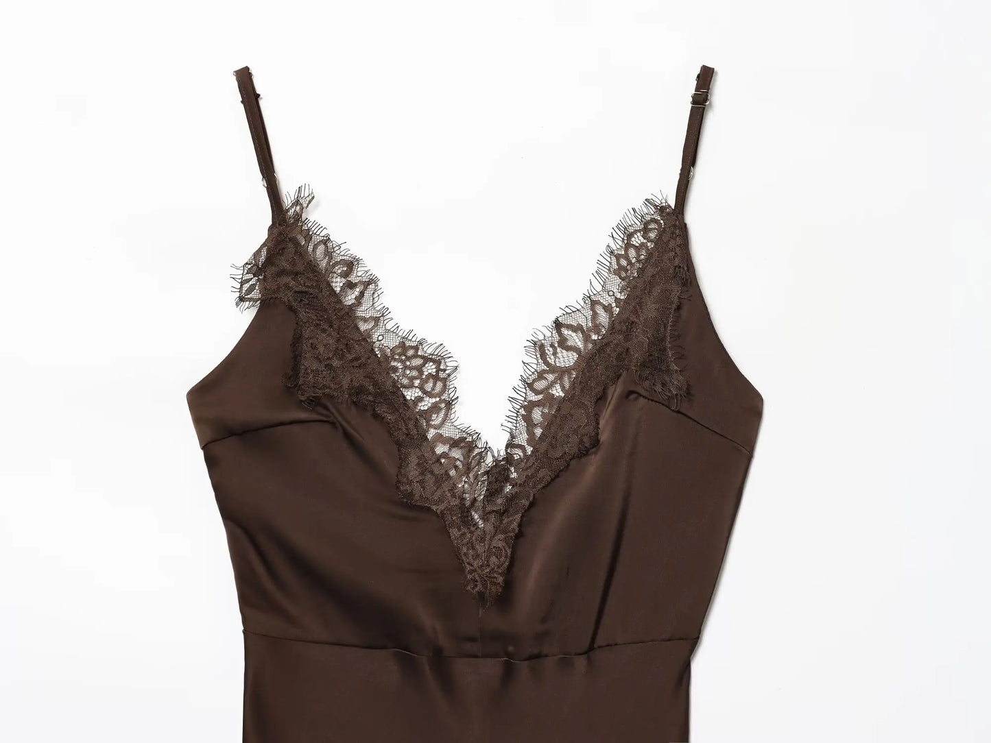 Vestido camisola con elegante y sexy a la moda