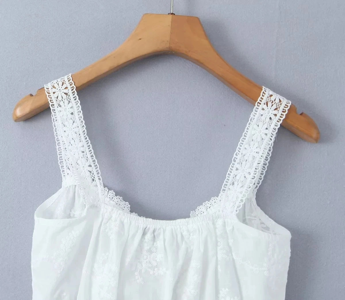 Conjunto de falda de encaje, vestido de verano para mujer, vacaciones en la playa, conjunto Sexy de algodón a juego, trajes de primavera blanco, 2 uds., conjunto femenino 2025