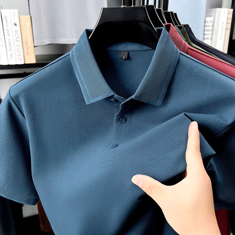 Polo de 76% algodón para hombre: tela texturizada transpirable