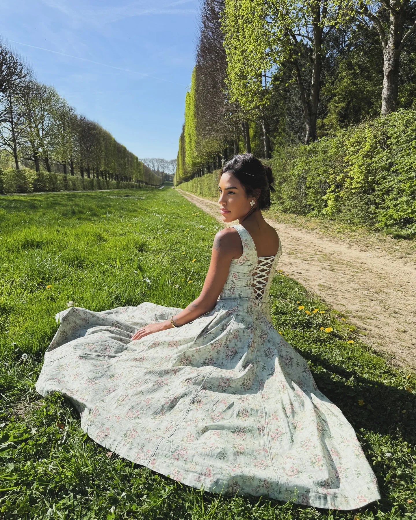 Vestido jardinera princesa