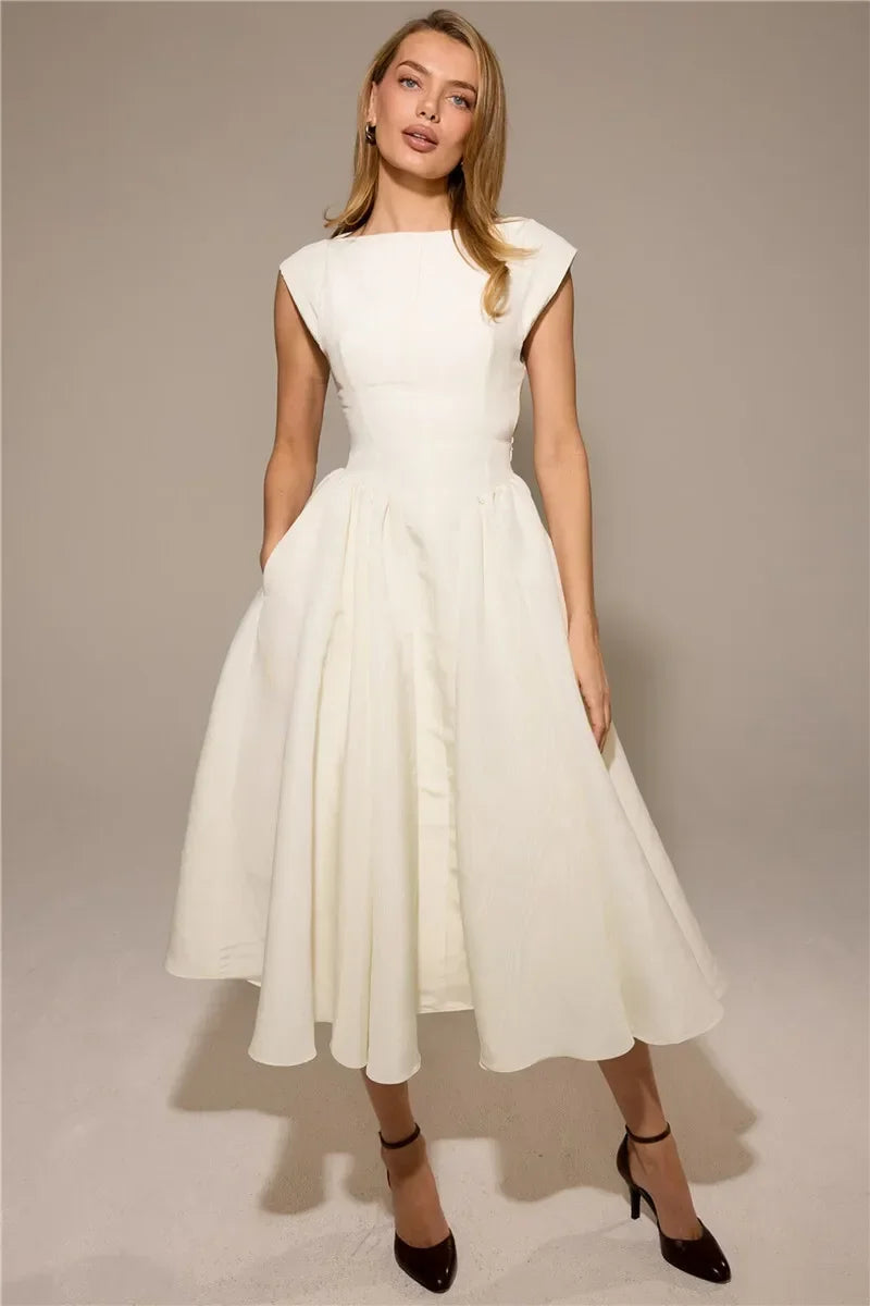 Vestido Elegante con Manga Capa y Espalda Descubierta
