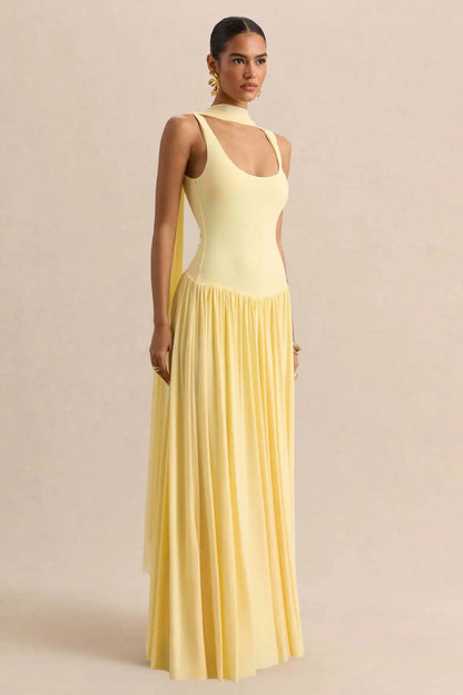 vestido largo sin mangas con cuello en U