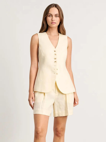 Conjunto de pantalones cortos y chaleco informal elegante de lino