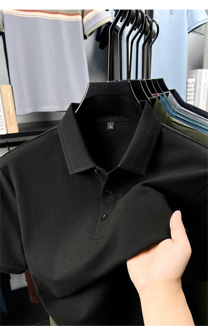 Polo de 76% algodón para hombre: tela texturizada transpirable